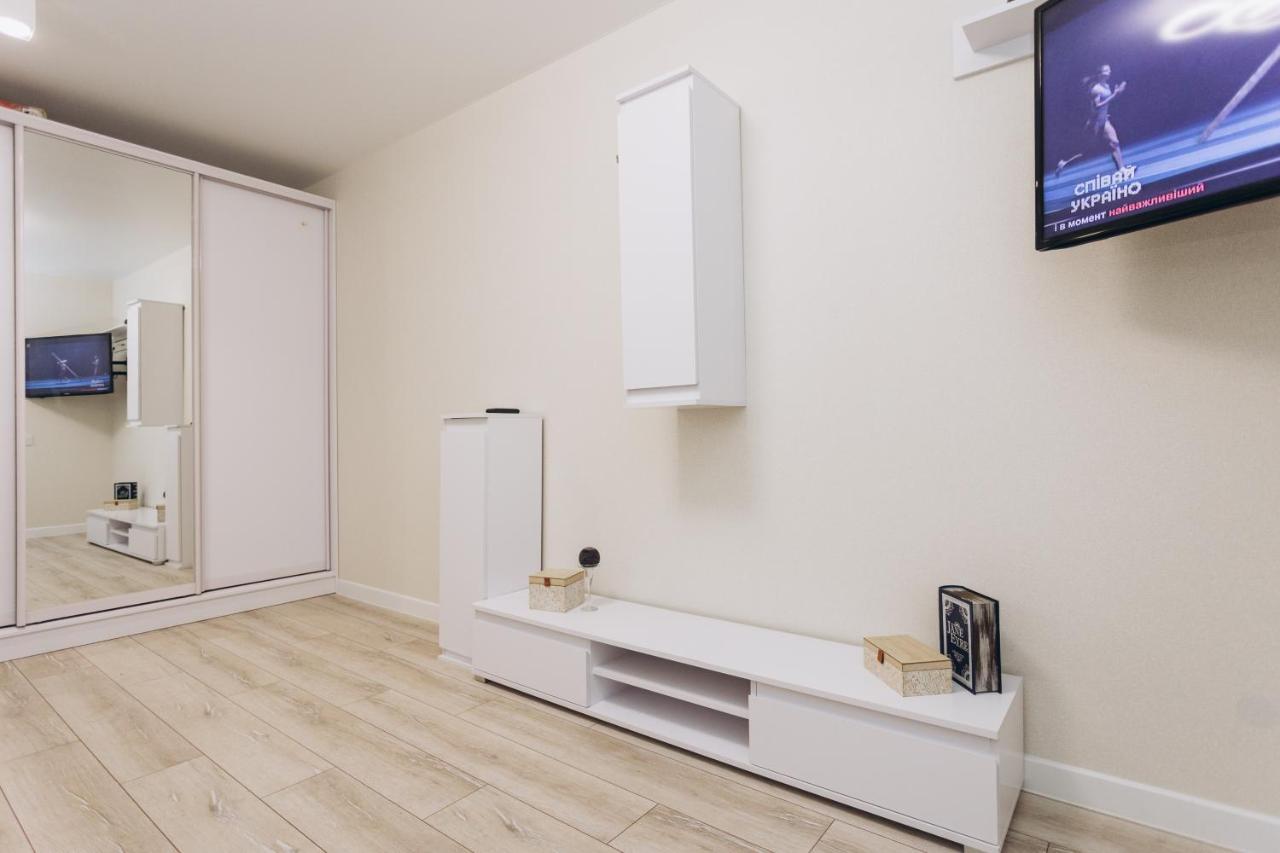 Apart-Smart 5.26 Near Lavina 5 Floor Kharkovskaya Sumy Εξωτερικό φωτογραφία